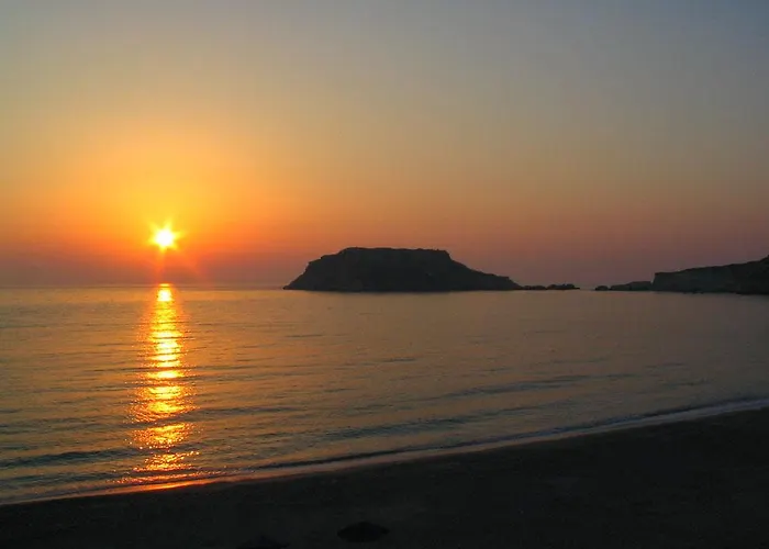 Nefeli * Lefkos (Karpathos)