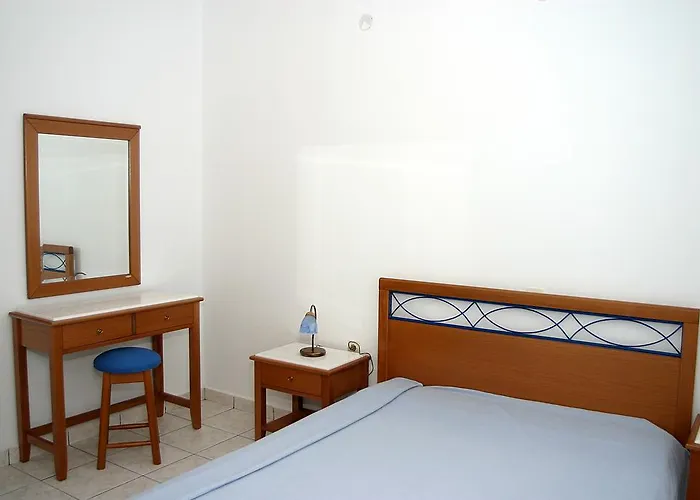 Nefeli Lefkos (Karpathos)